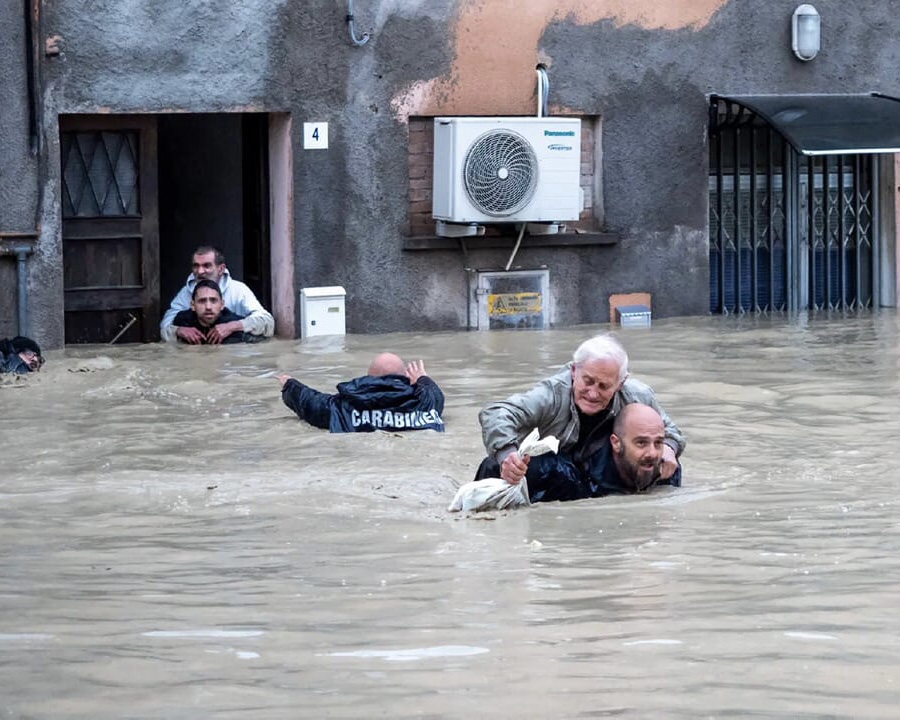 L’ALLUVIONE IN EMILIA-ROMAGNA: TRA TRAGEDIA, SOLIDARIETÀ E&nbsp;APPRENSIONE