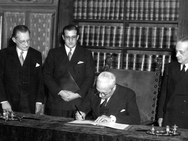 Fra repubblica e monarchia, l’Italia che&nbsp;risorge